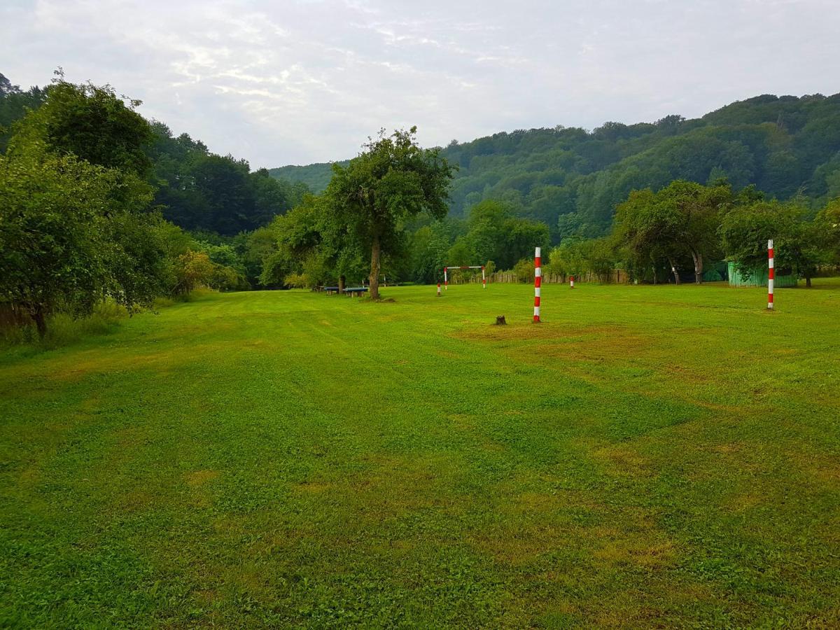 Casutele Din Grosi Hotel Grosi  Luaran gambar