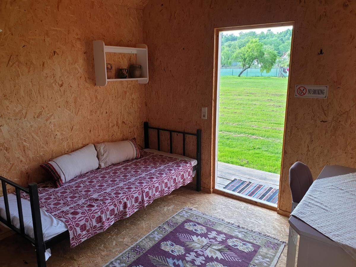 Casutele Din Grosi Hotel Grosi  Luaran gambar