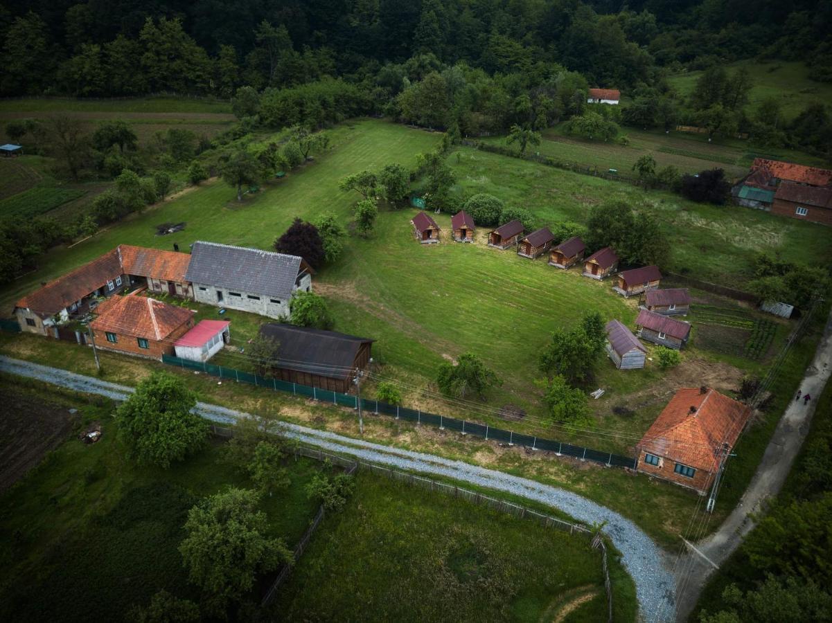 Casutele Din Grosi Hotel Grosi  Luaran gambar