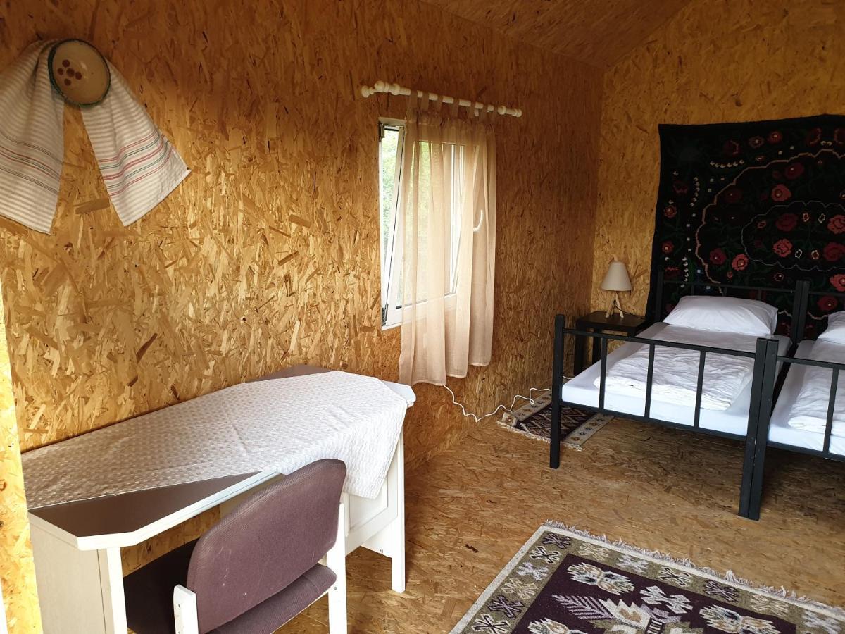 Casutele Din Grosi Hotel Grosi  Luaran gambar